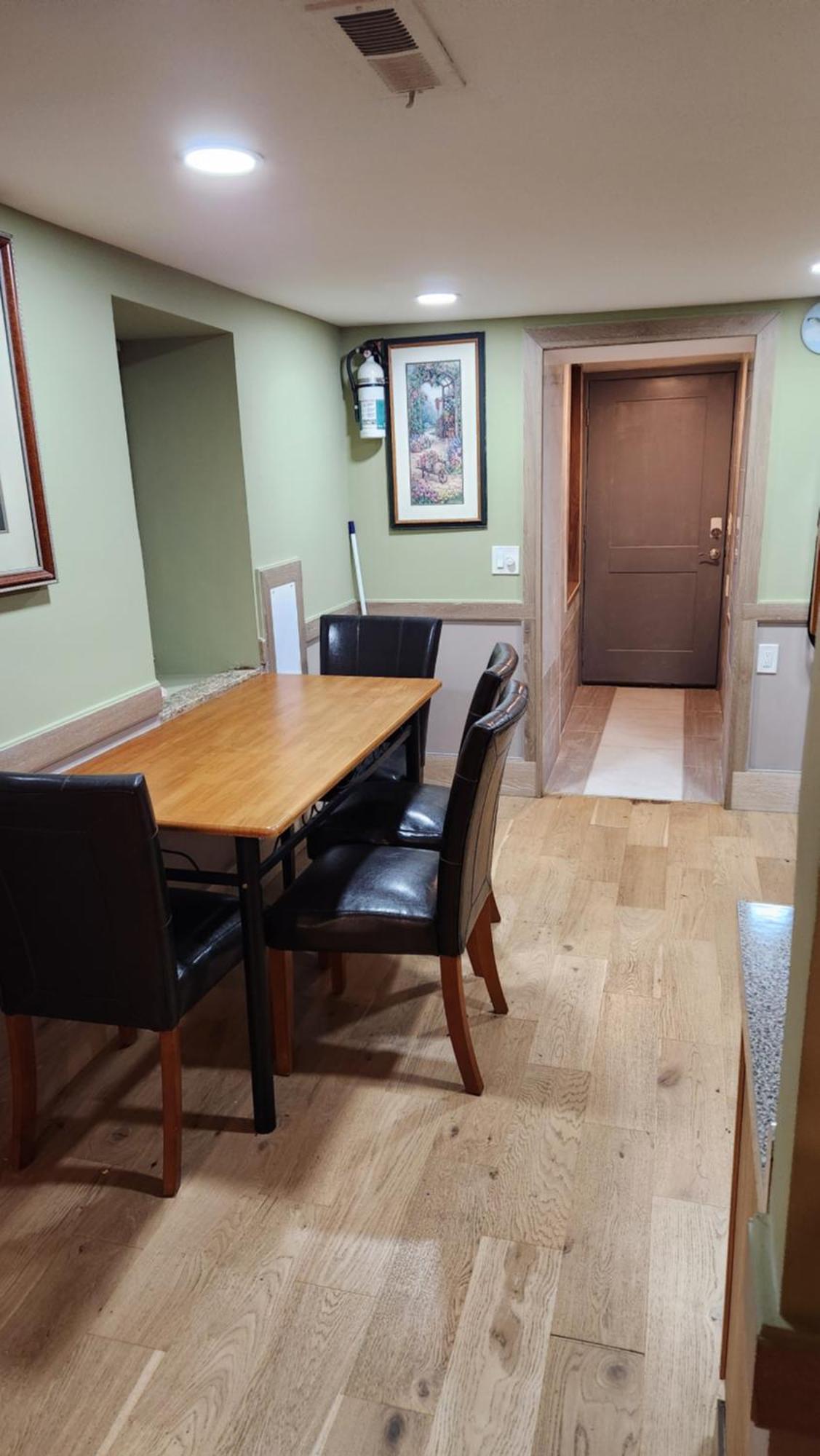 אטלנטיק סיטי Two Bedroom Few Blocks From The Beach And Tropicana Casino מראה חיצוני תמונה