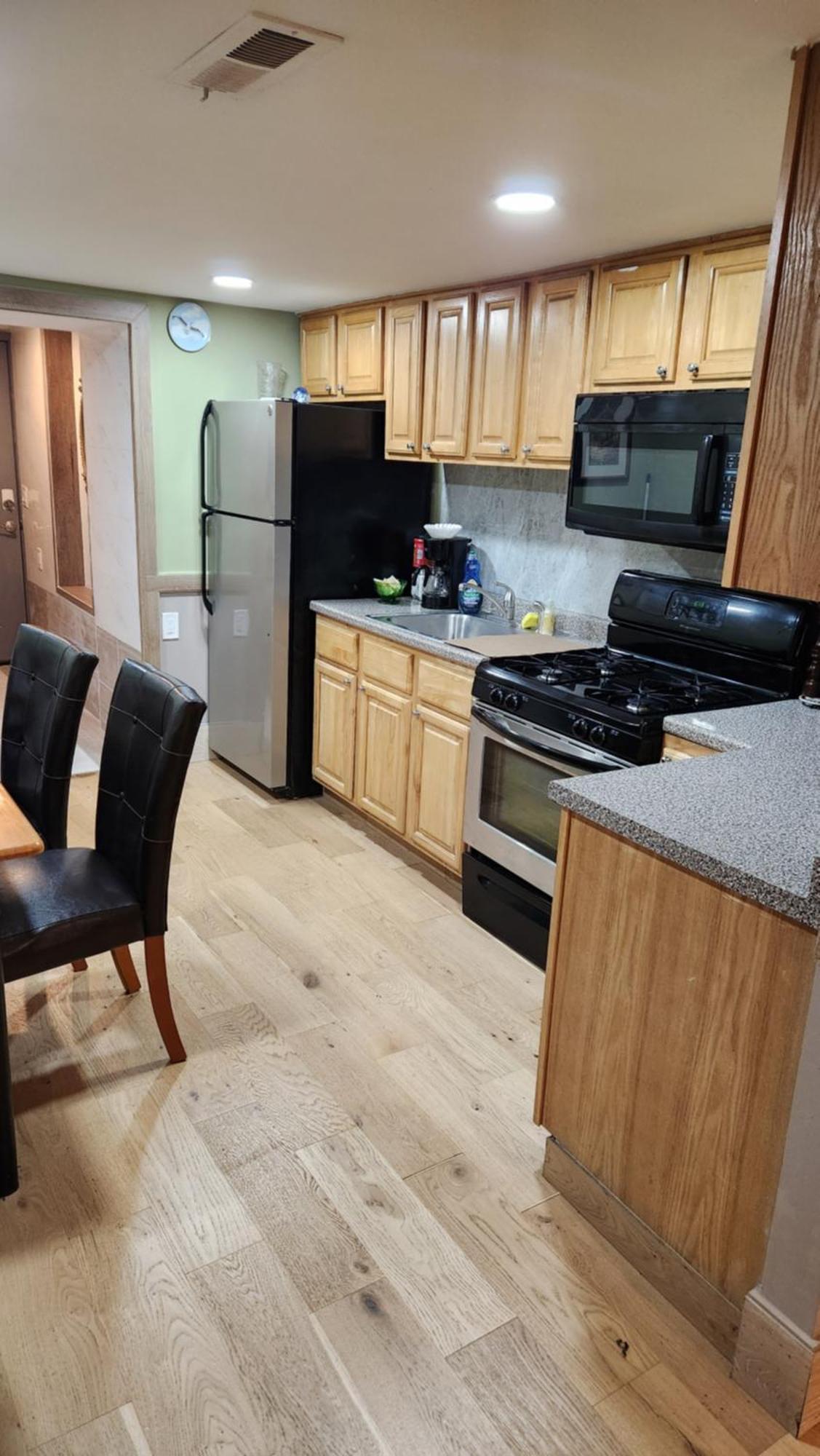 אטלנטיק סיטי Two Bedroom Few Blocks From The Beach And Tropicana Casino מראה חיצוני תמונה